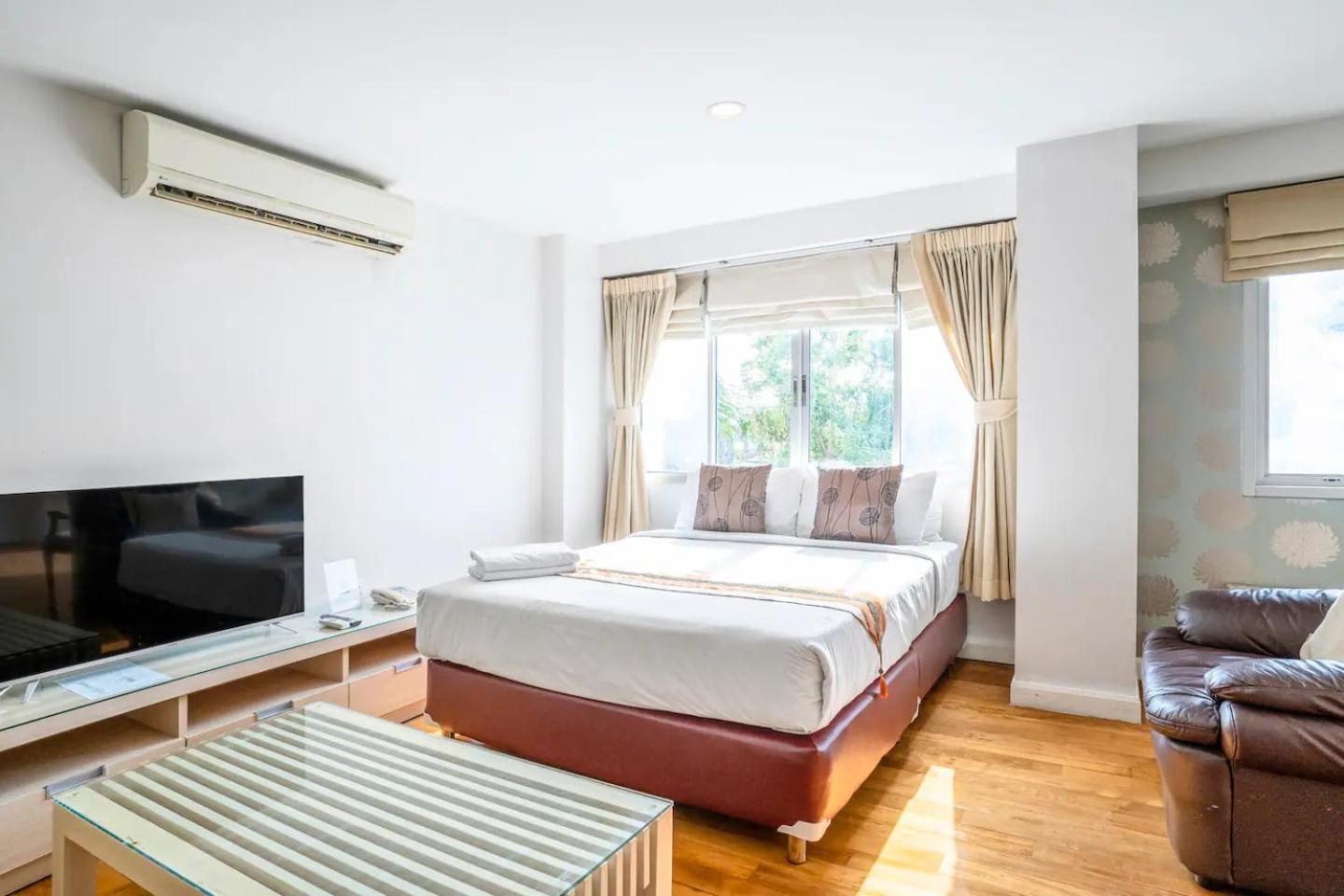 Nara Suite Residence Бангкок Екстер'єр фото