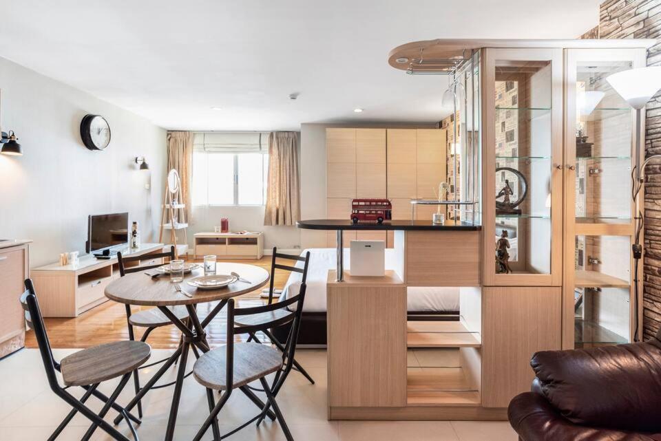 Nara Suite Residence Бангкок Екстер'єр фото