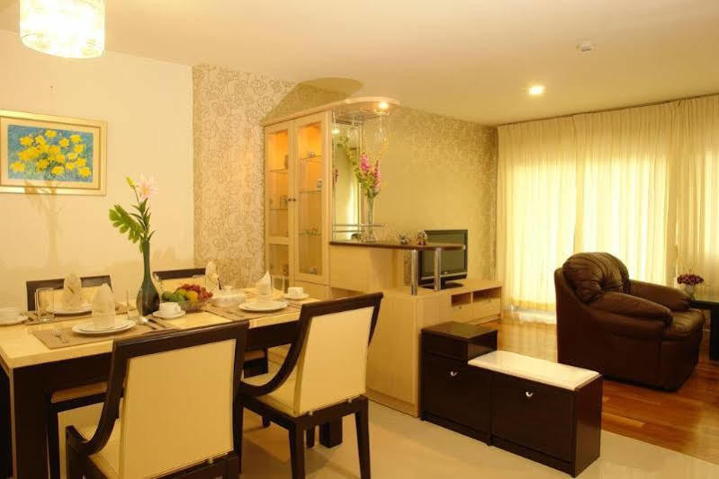 Nara Suite Residence Бангкок Екстер'єр фото