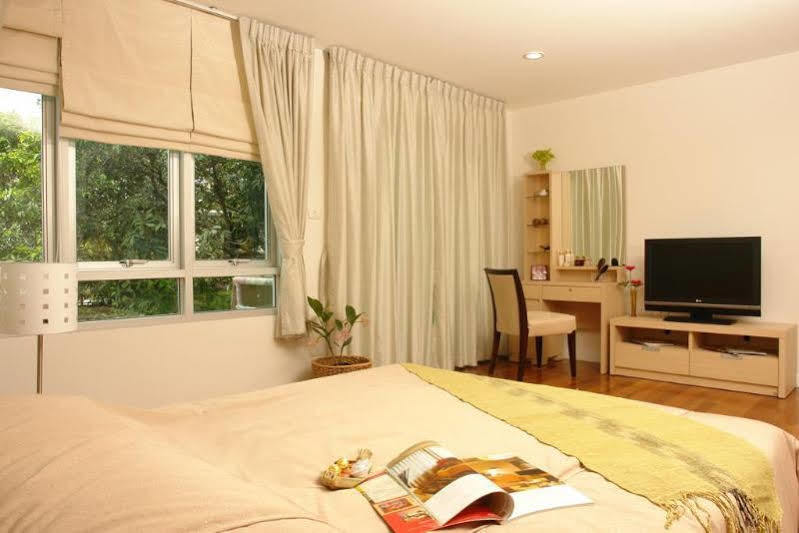 Nara Suite Residence Бангкок Екстер'єр фото